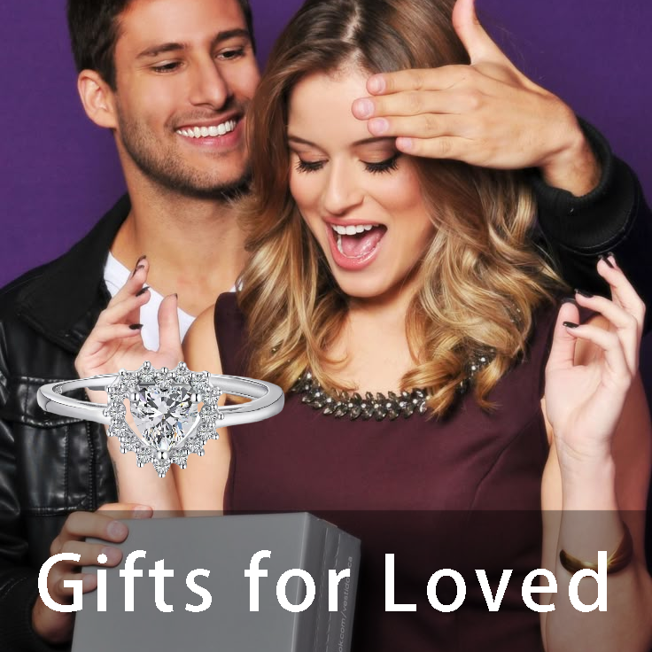 Heart's Halo Engagement Ring