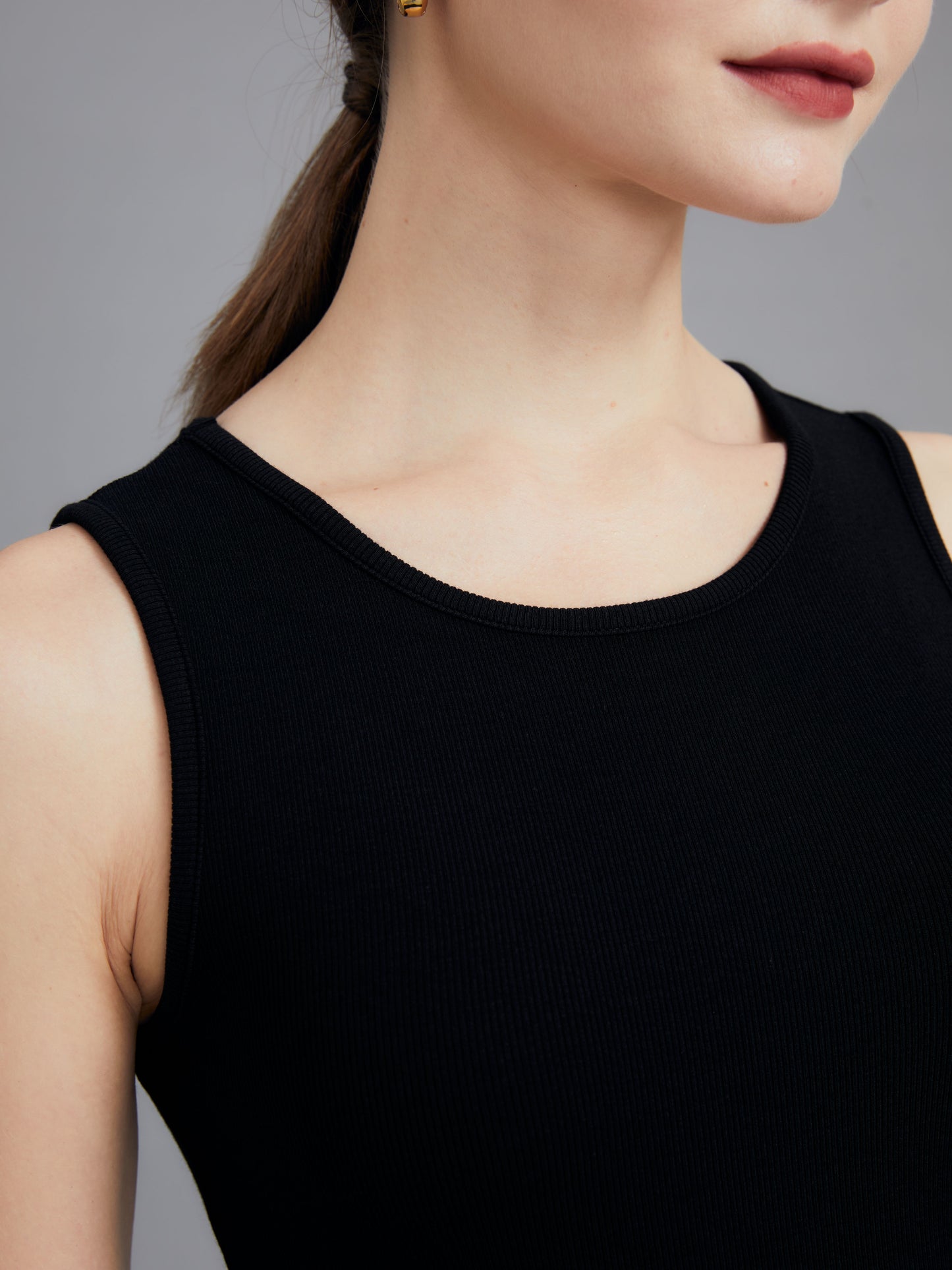 Round neck simple dress