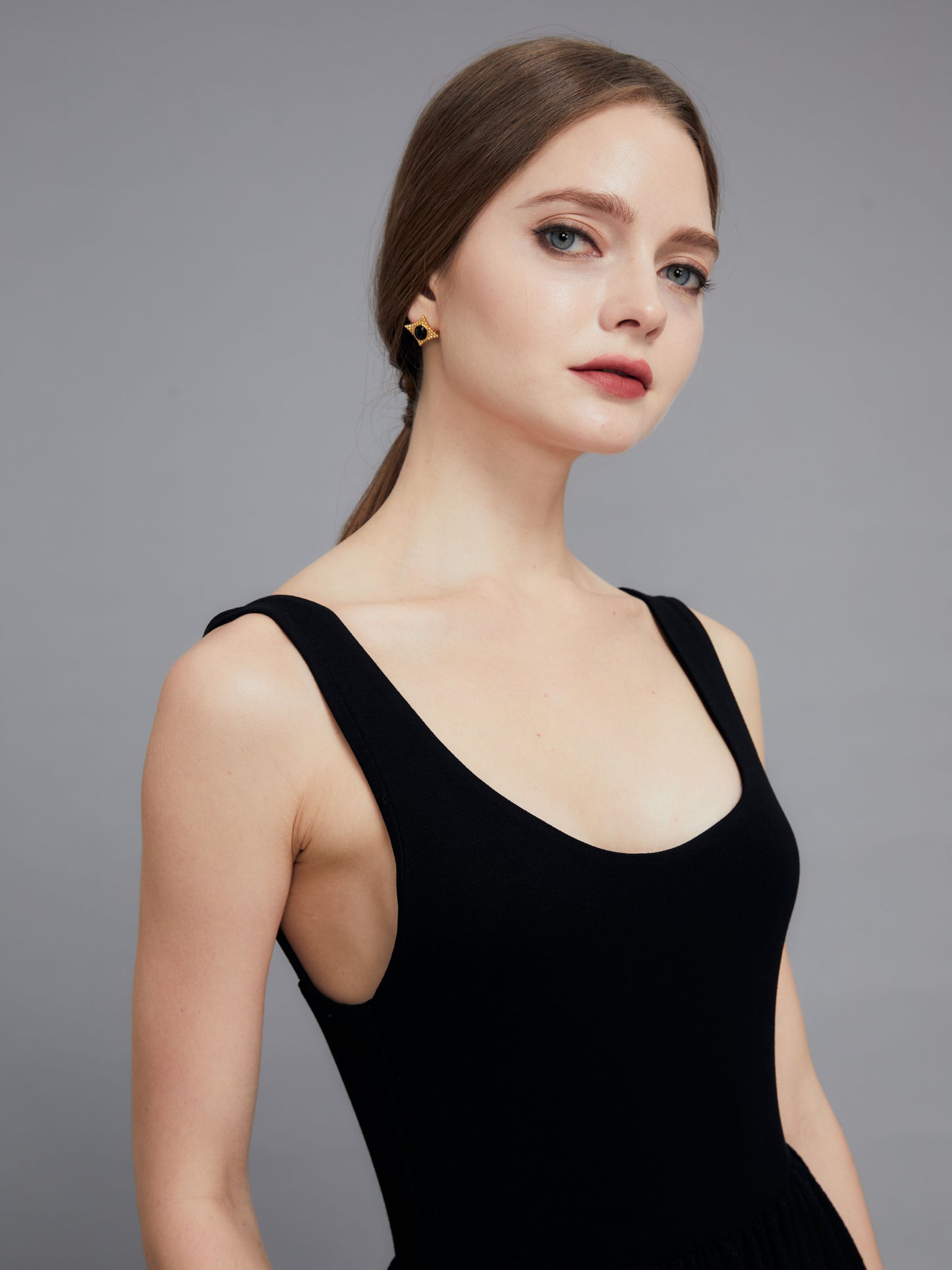 Minimalist Backless Dress