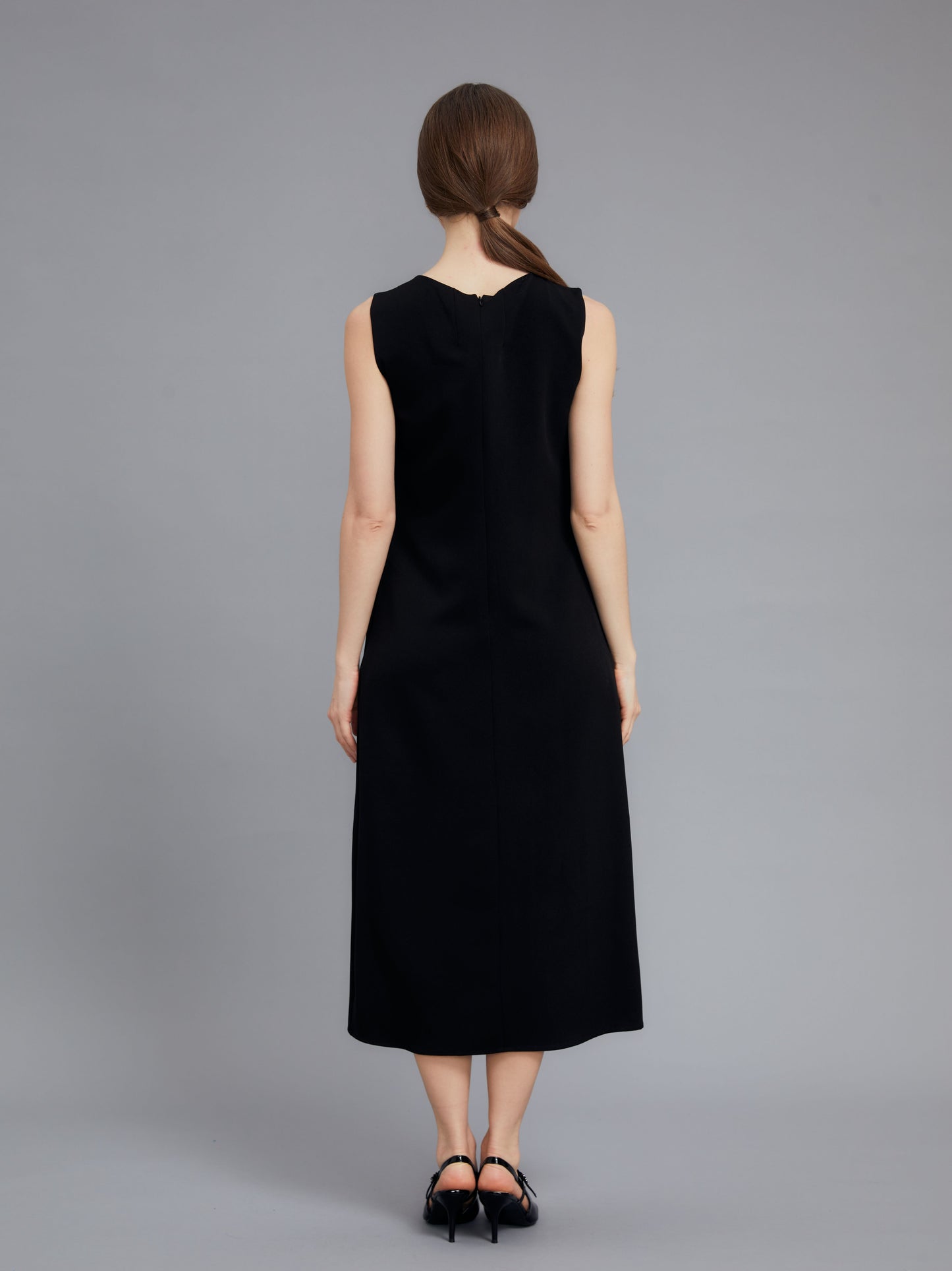 Loose Sleeveless Midi Dress