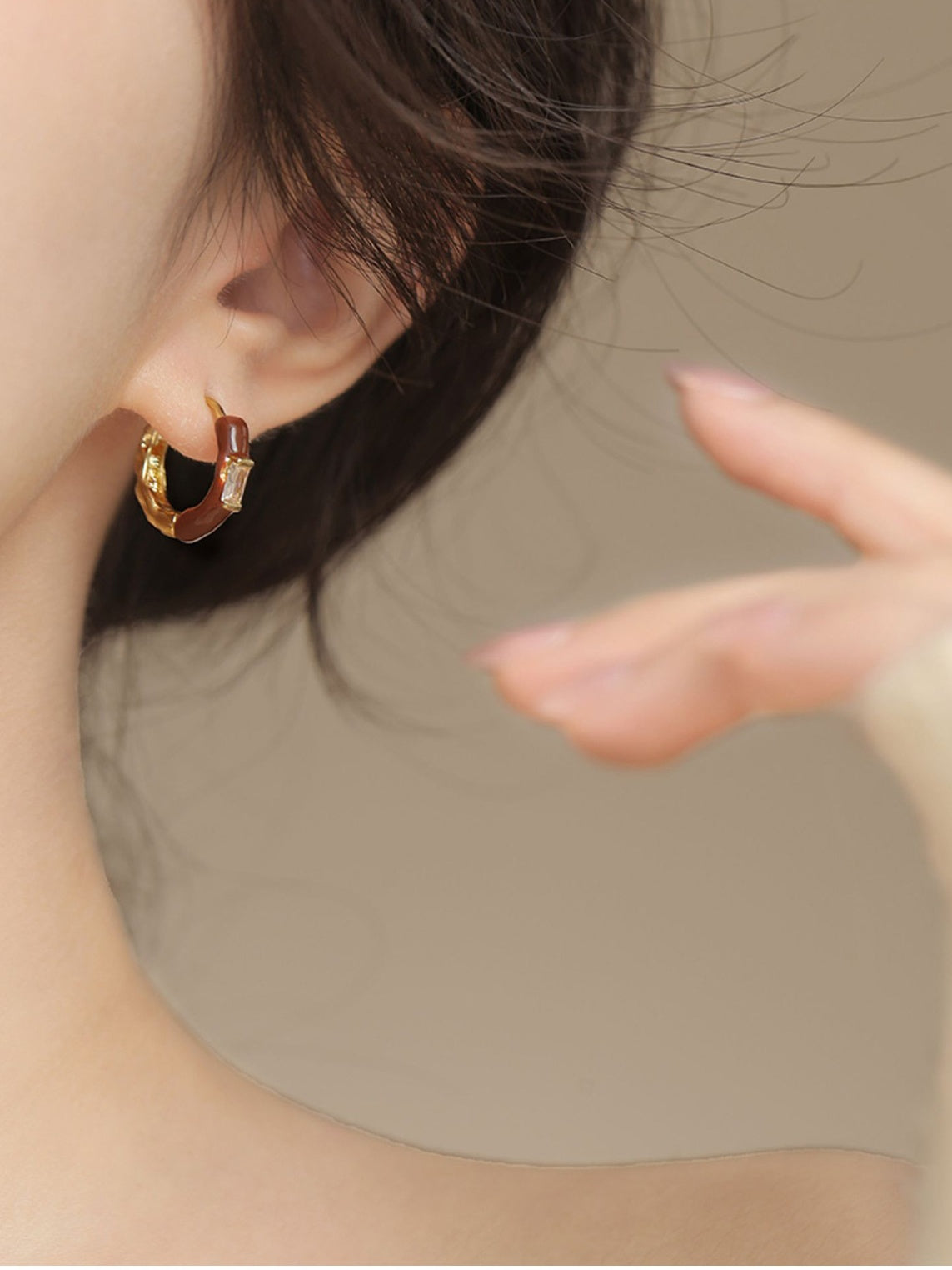 Curry Enamel Drip Glaze Earrings