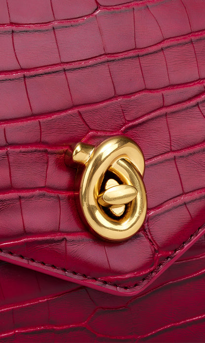 Croco-Grain Clutch