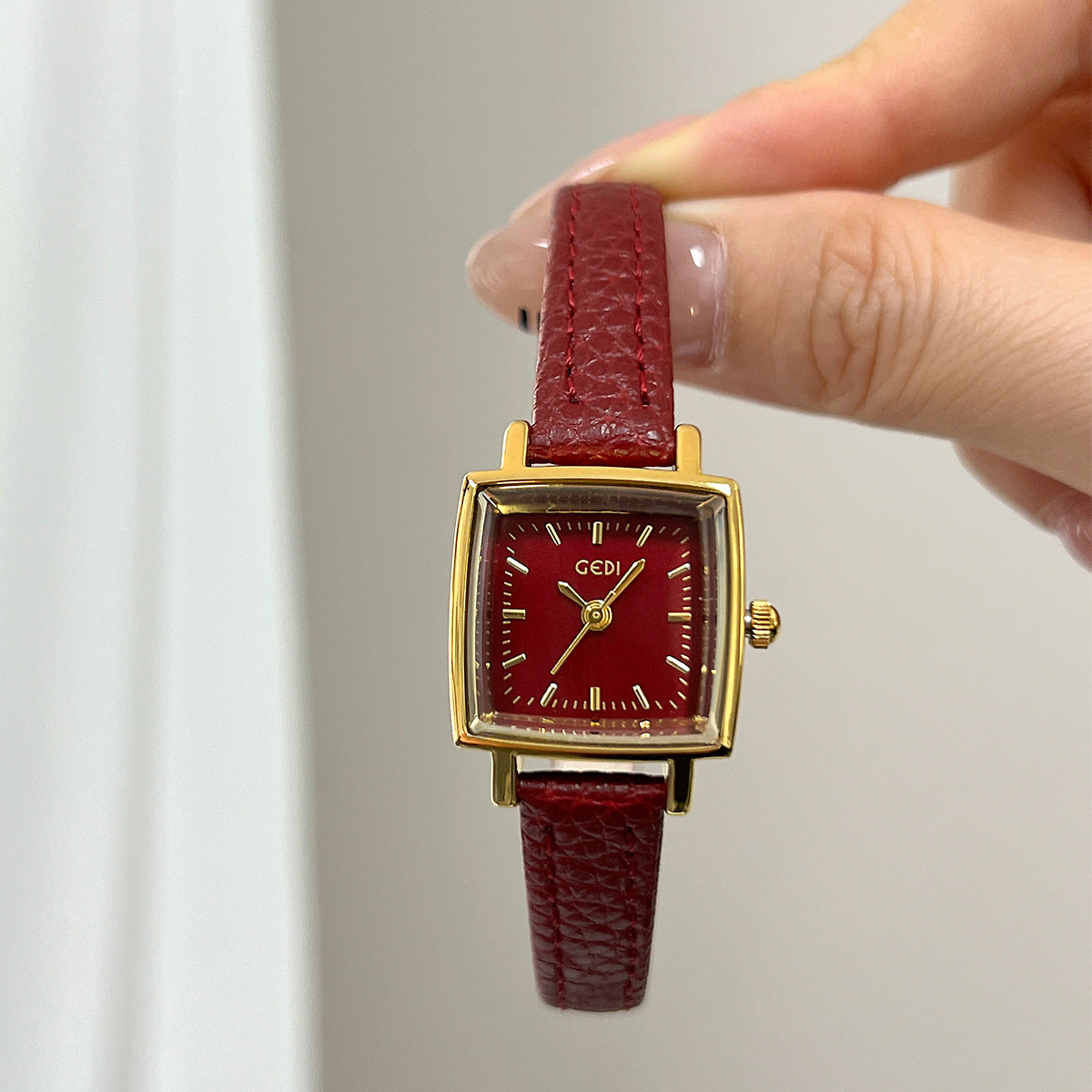 Royale Carré Heritage Watch