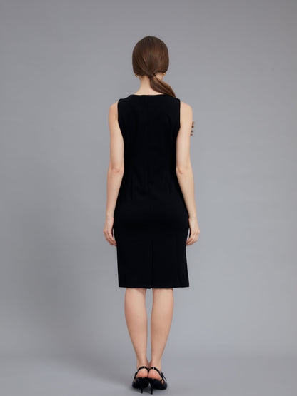 Round neck sleeveless casual dress