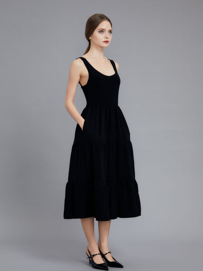 Minimalist Backless Dress