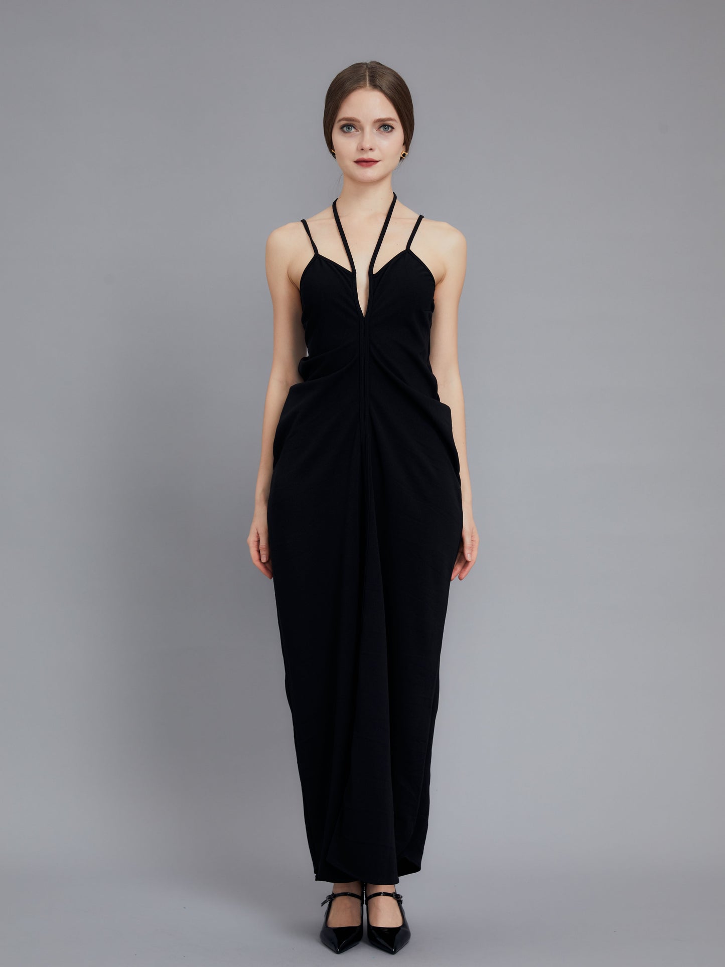 Neckless Backless Black Maxi Dress