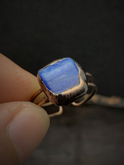 September (Lapis Lazuli) Ring