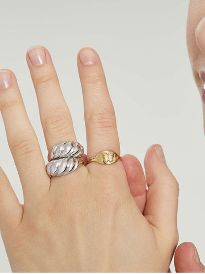 Croissant Dome Ring