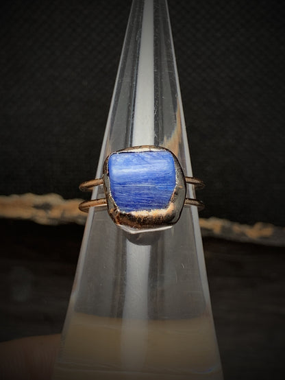 September (Lapis Lazuli) Ring