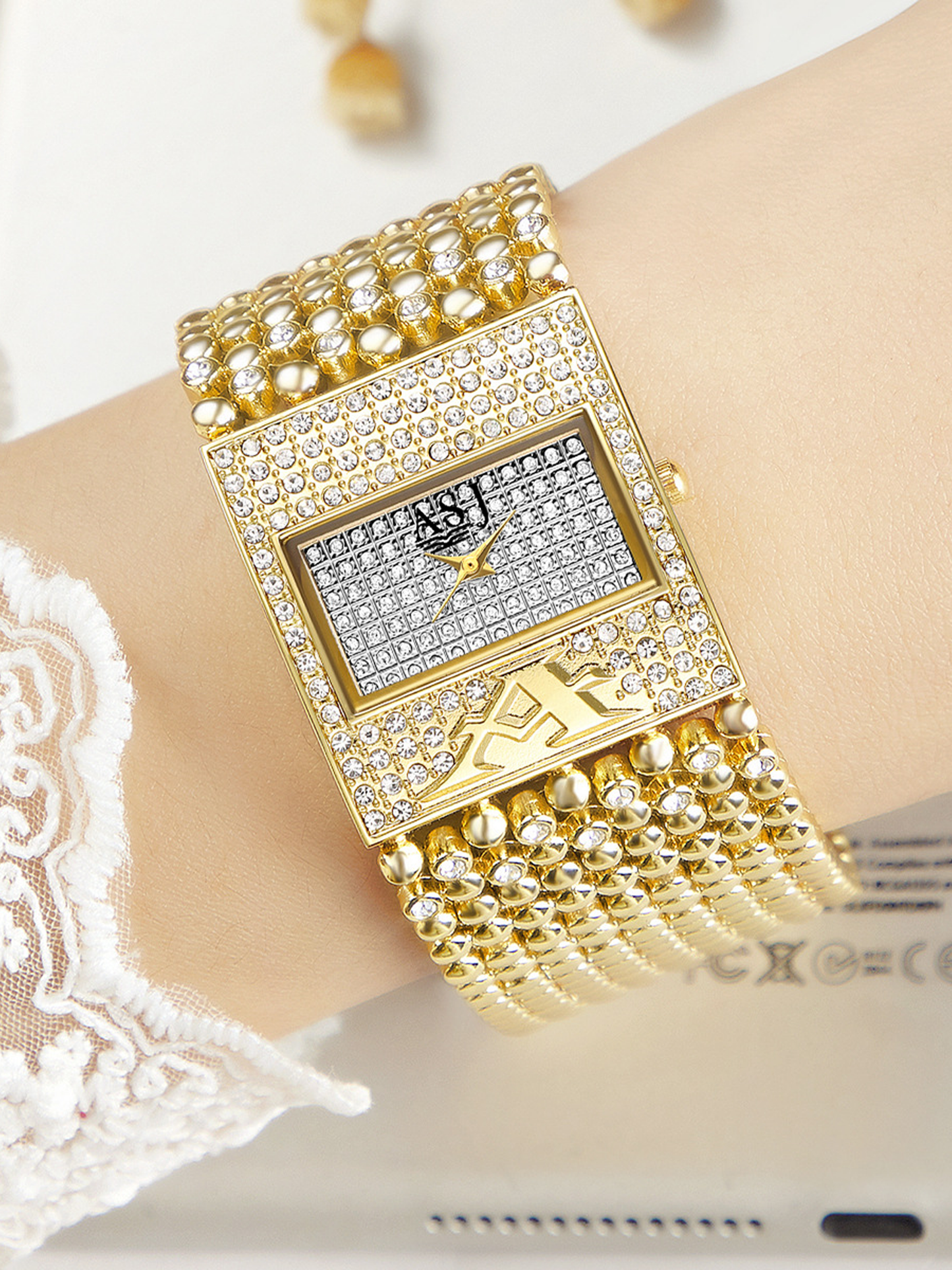 Regalia Luxe Timepiece